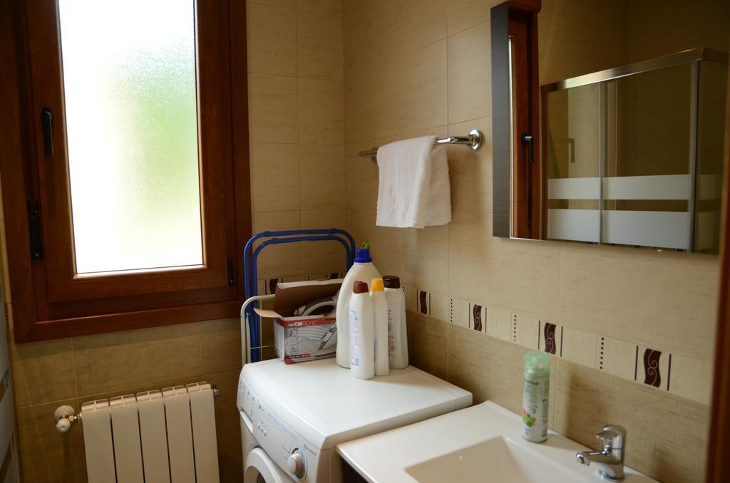 Apartamentos El Rincon De Limes Кангас-дель-Нарсеа Екстер'єр фото